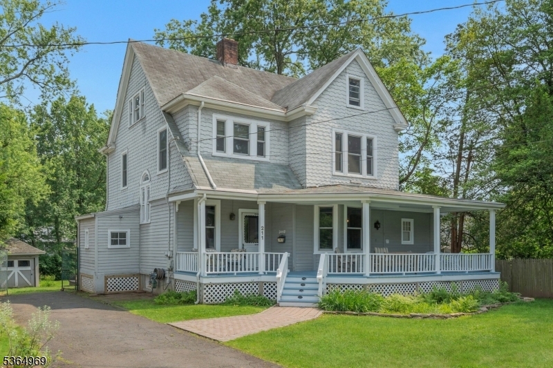 Property Photo: 211 Park St NJ 07090