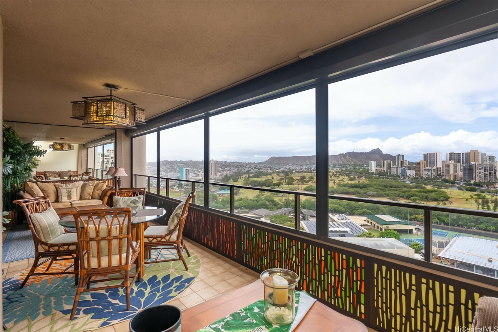 Property Photo: 583 Kamoku Street Dh2303 HI 96826