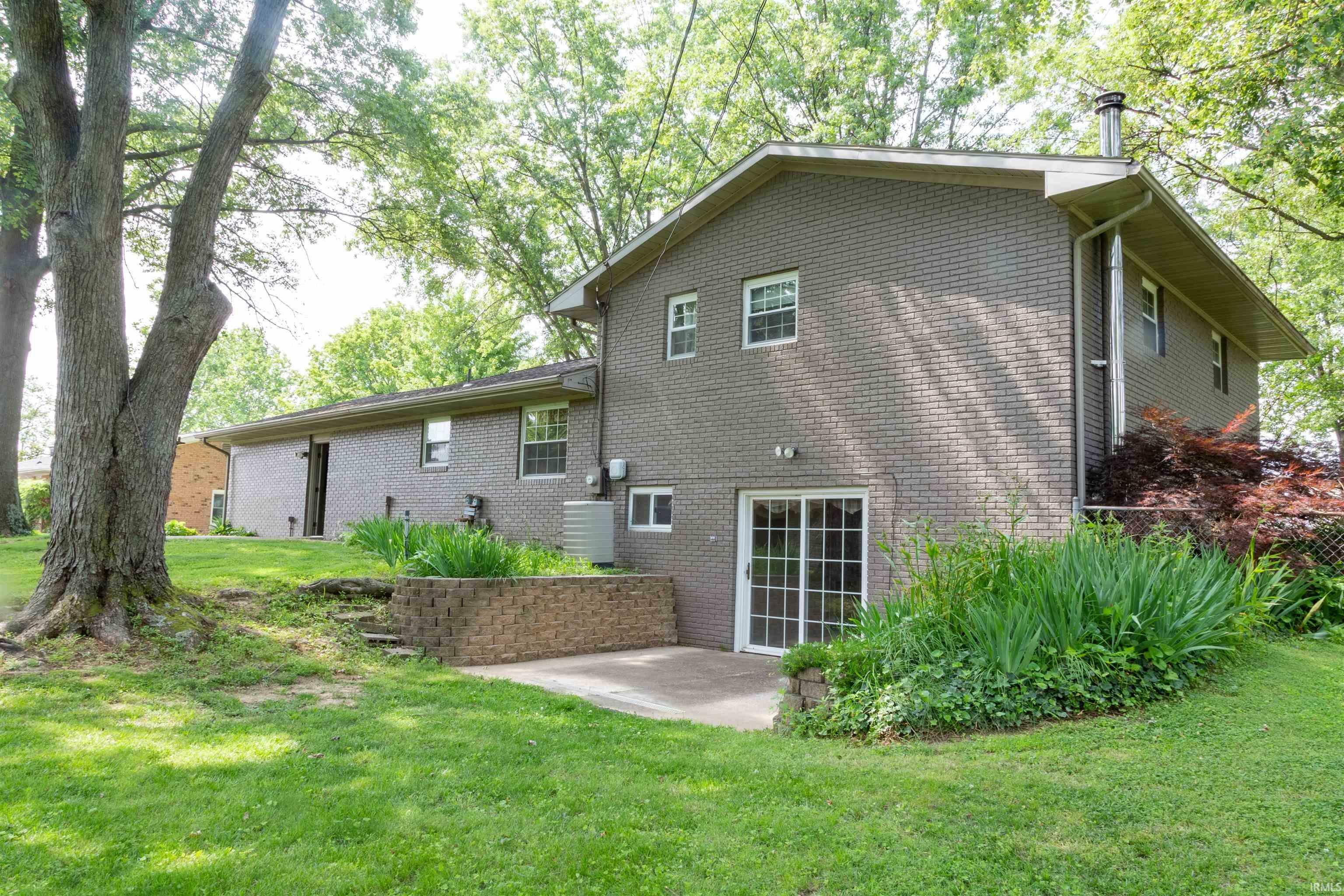 Property Photo:  8255 Heather Drive  IN 47630 