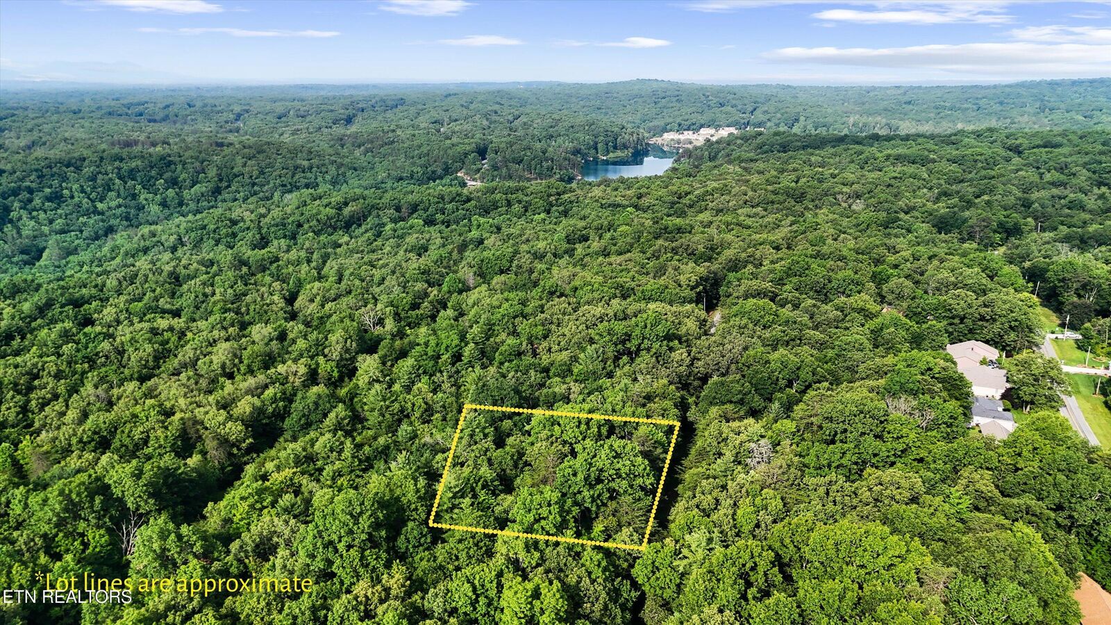 Property Photo:  122 Banbury Lane  TN 38558 