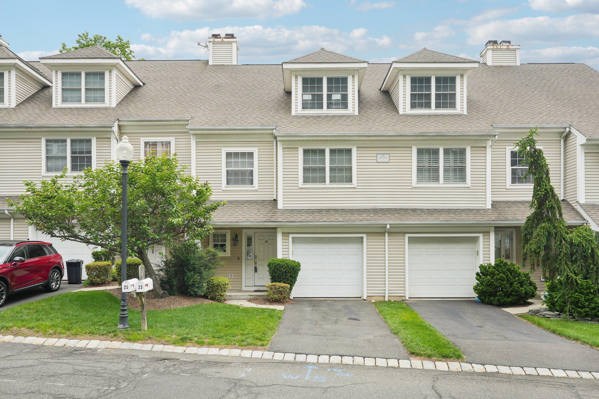 23 Crystal Hill Drive  Pomona NY 10970 photo