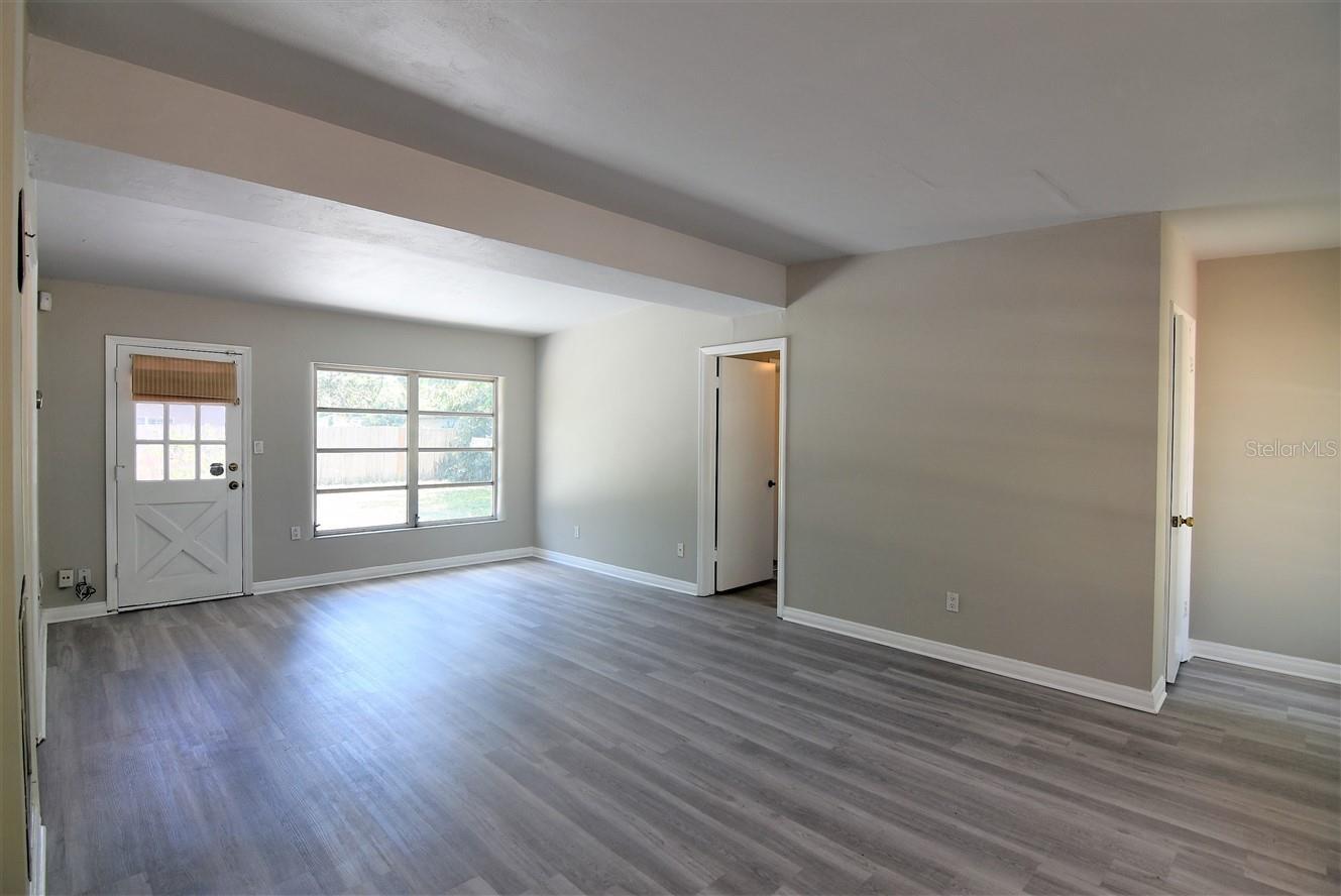 Property Photo: 1501 Vantage Drive FL 32806