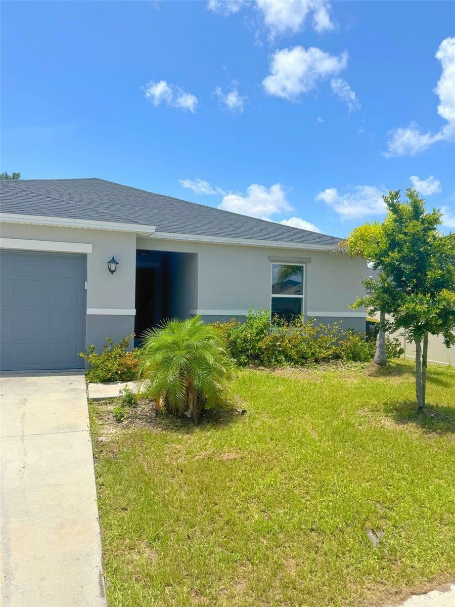 Property Photo: 1557 Venice Lane FL 33896