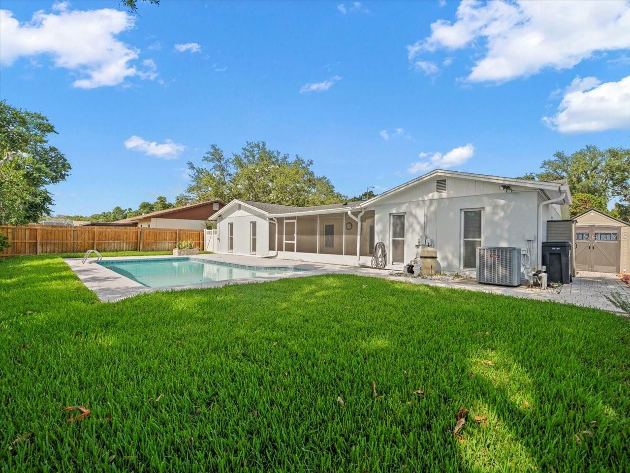 Property Photo: 4016 Windtree Drive FL 33624