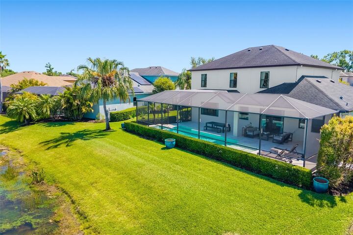 Property Photo:  826 Honeyflower Loop  FL 34212 
