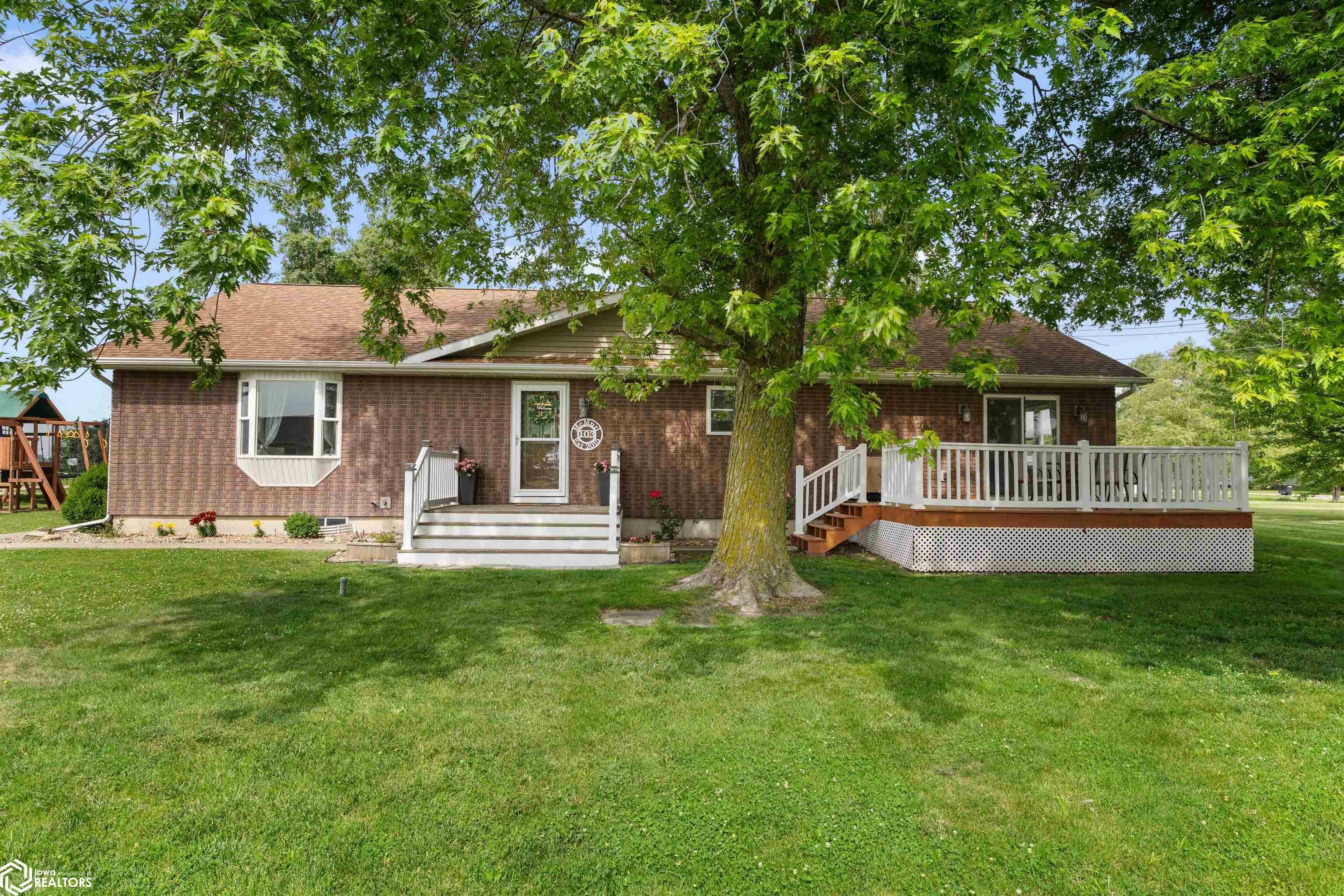 Property Photo: 103 Front Street IA 52640