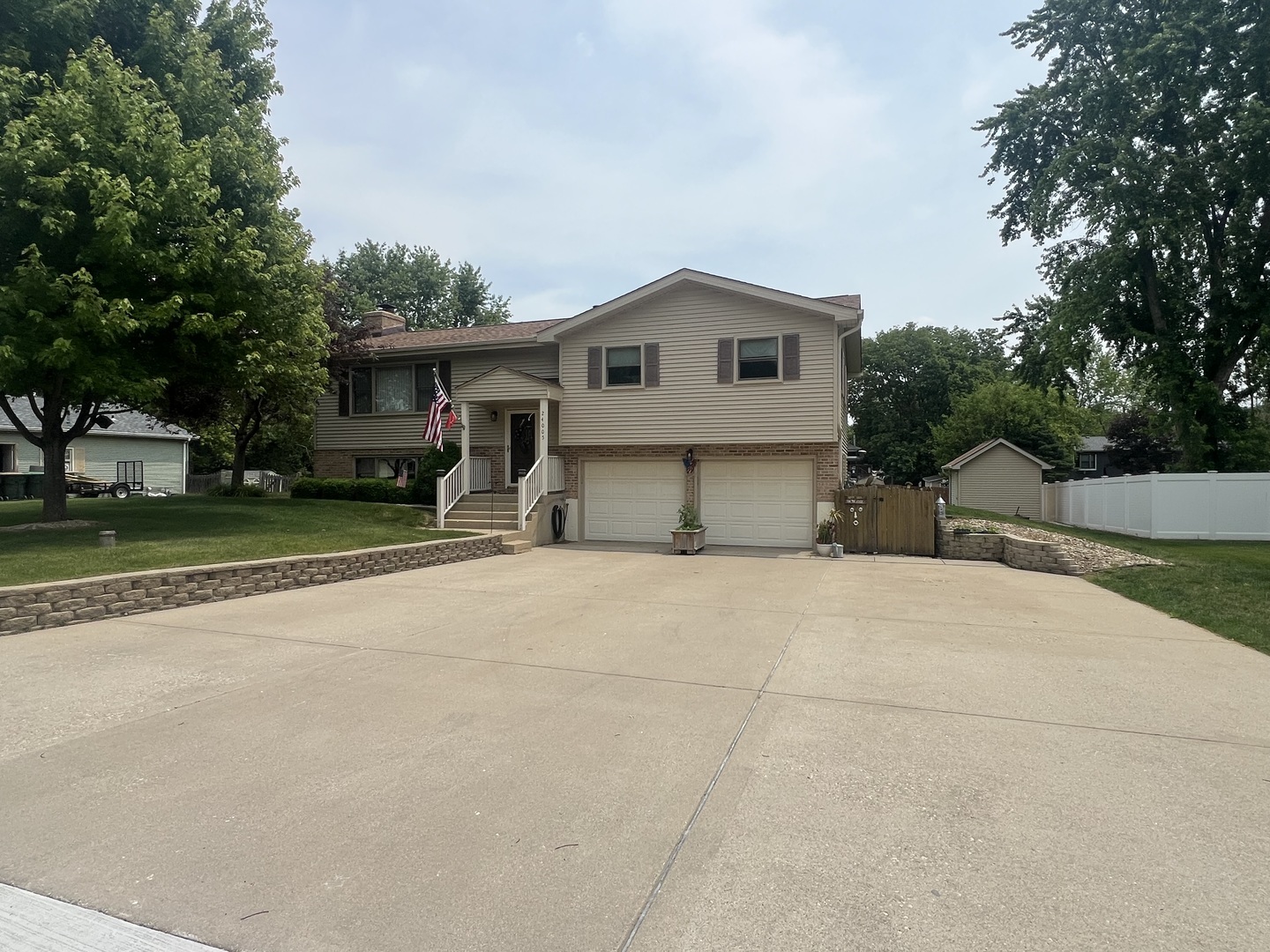 Property Photo: 24005 S Green Heron Drive IL 60410