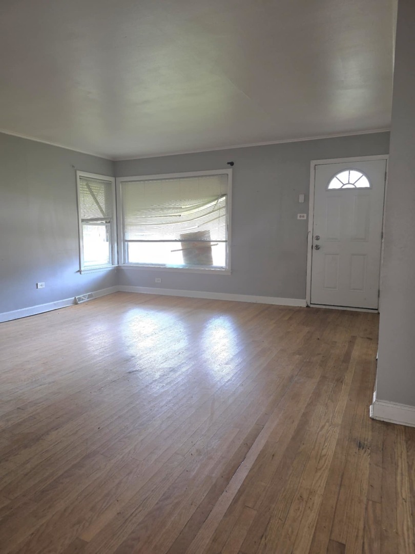 Property Photo: 14301 Kimbark Avenue IL 60419