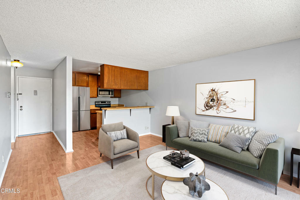 Property Photo: 5870 Benner Street 102 CA 90042