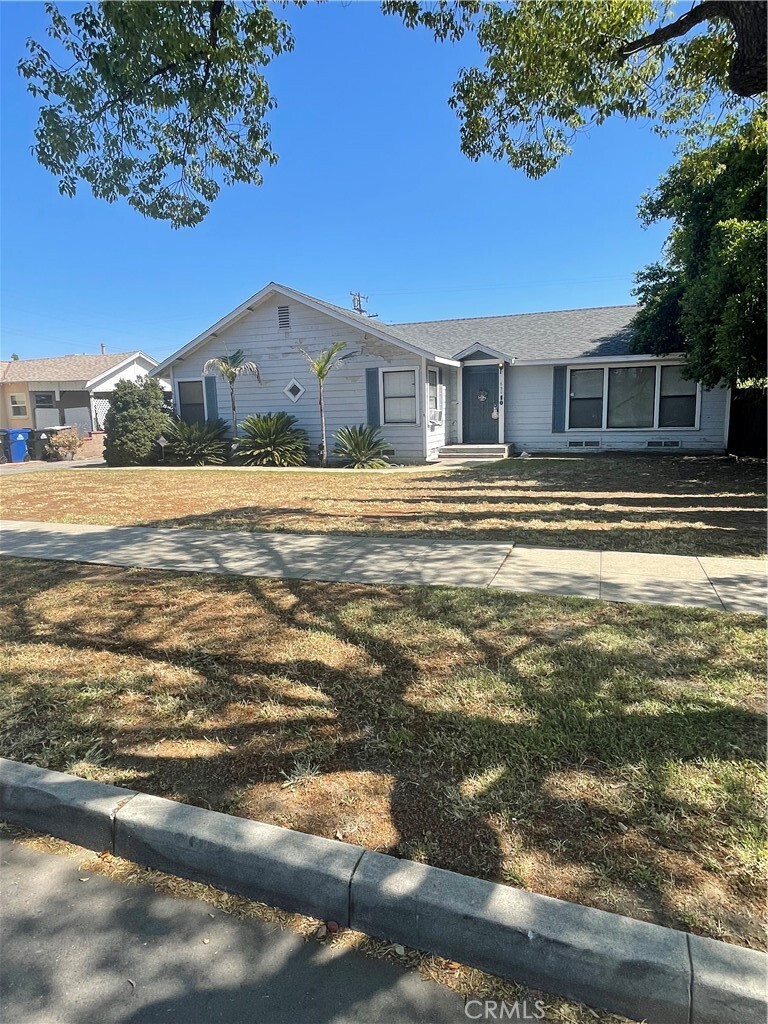 Property Photo:  650 E J Street  CA 91764 