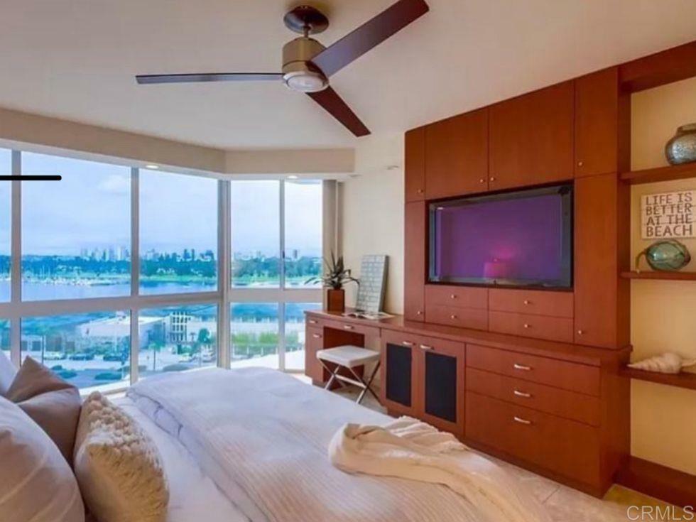 Property Photo: 1820 Avenida Del Mundo 607 CA 92118