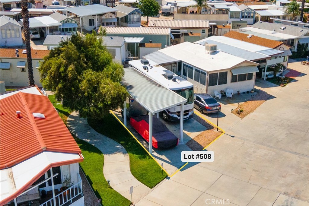 Property Photo: 1295 S Cawston Avenue CA 92545