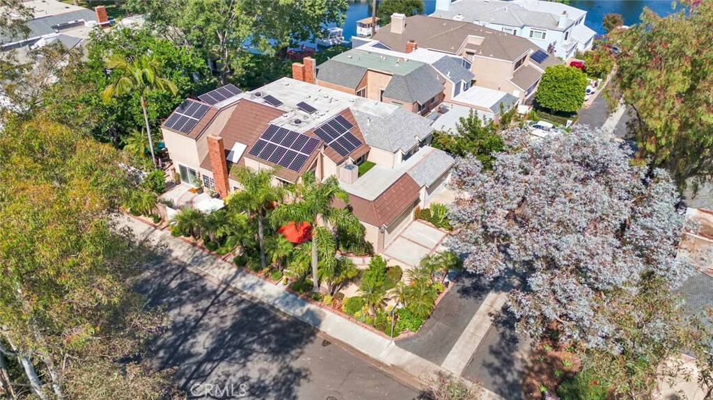 Property Photo: 22482 Lake Forest Lane CA 92630