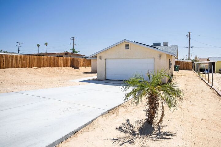 Property Photo:  6025 Abronia Avenue  CA 92277 