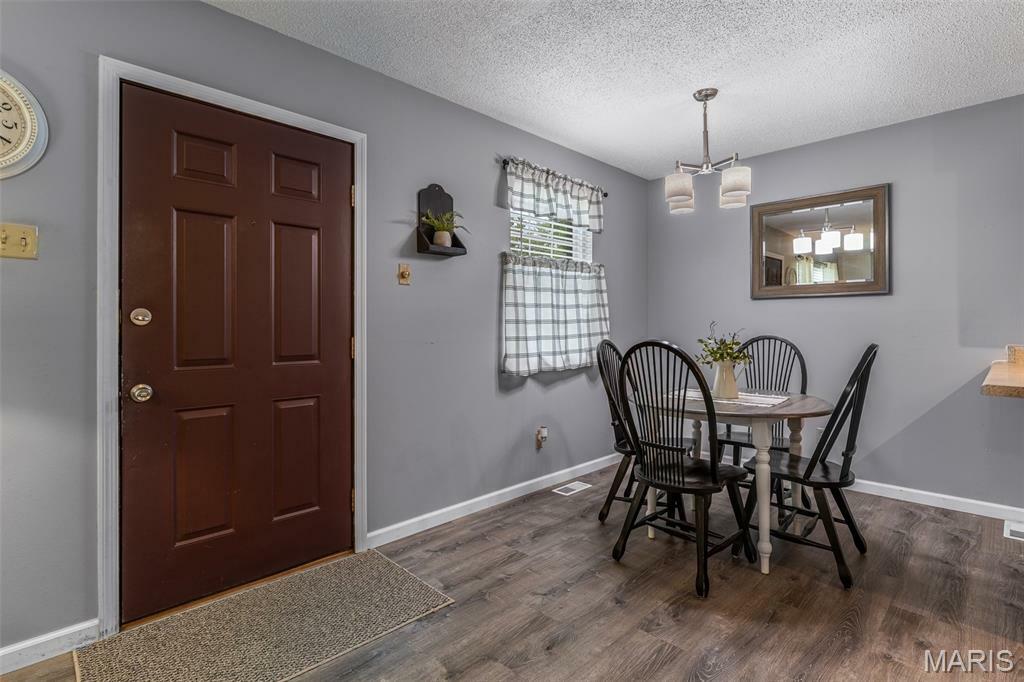 Property Photo: 526 Lee Avenue MO 63028