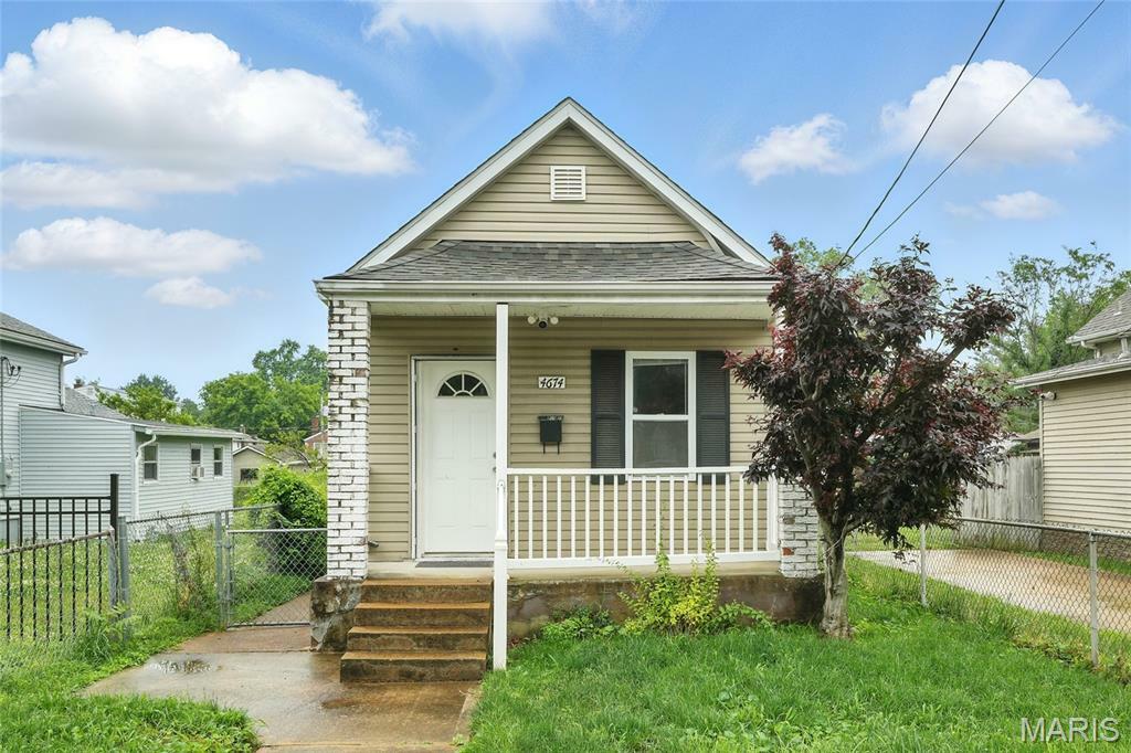 Property Photo: 4674 Oldenburg Avenue MO 63123
