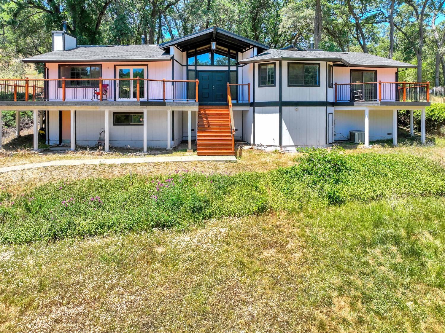 Property Photo: 12064 Creek View Drive CA 95949