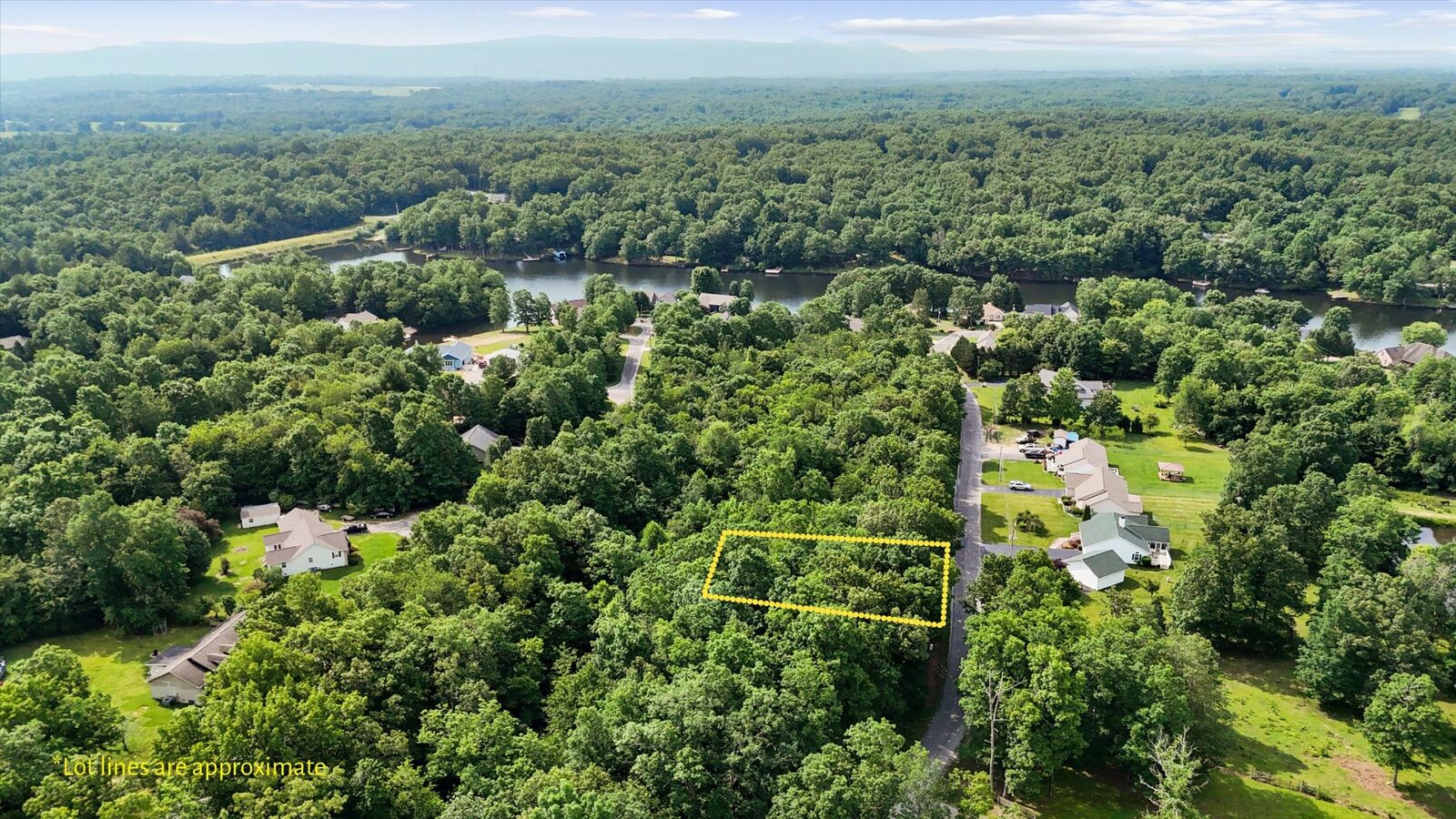 Property Photo:  1448 War Eagle Dr  TN 38572 