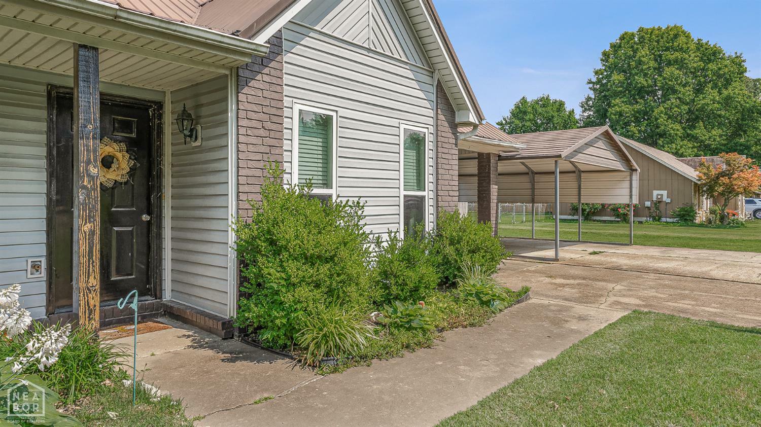 Property Photo: 2 Windfield Circle AR 72472