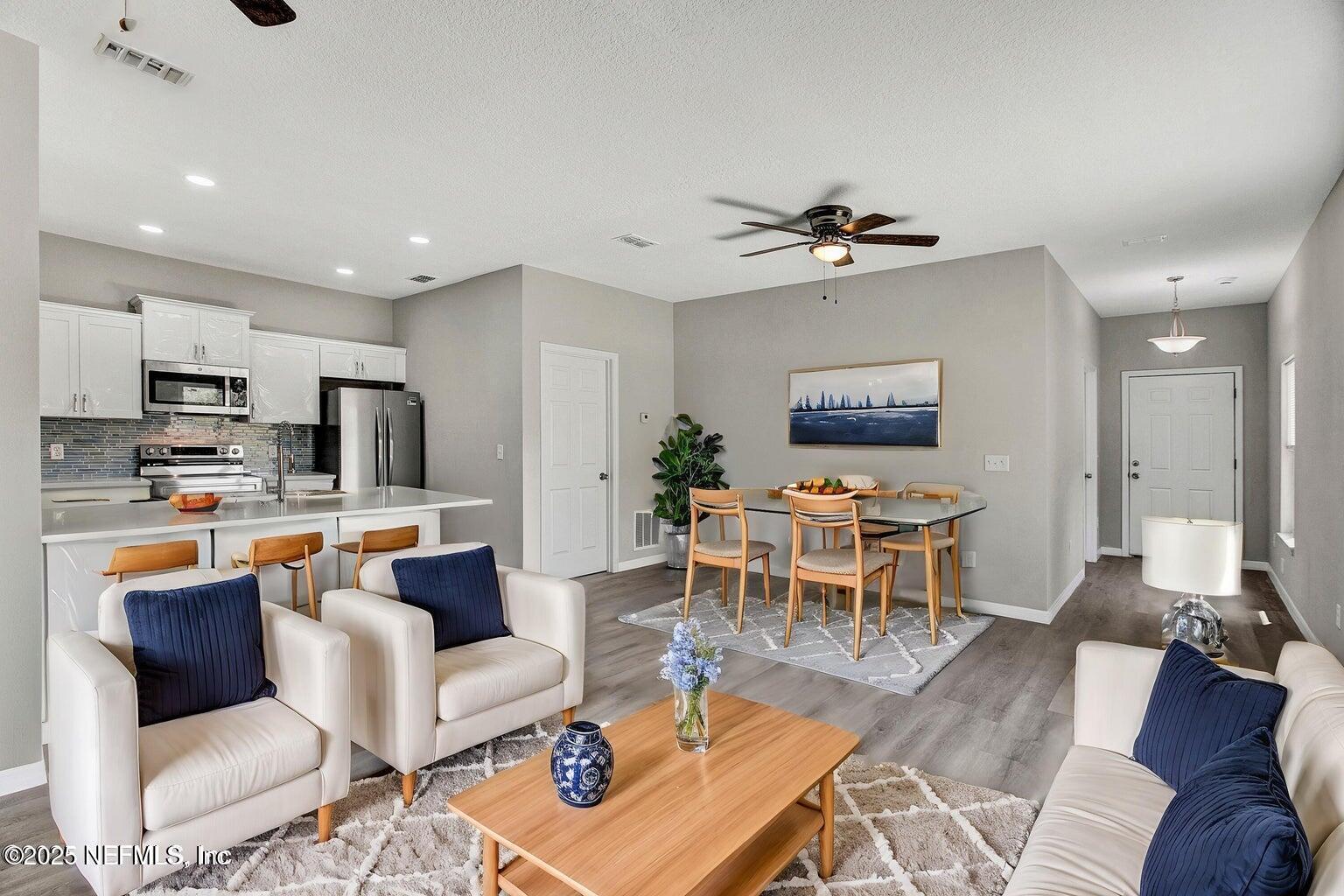 Property Photo:  6709, 6711 Bakersfield Drive  FL 32210 