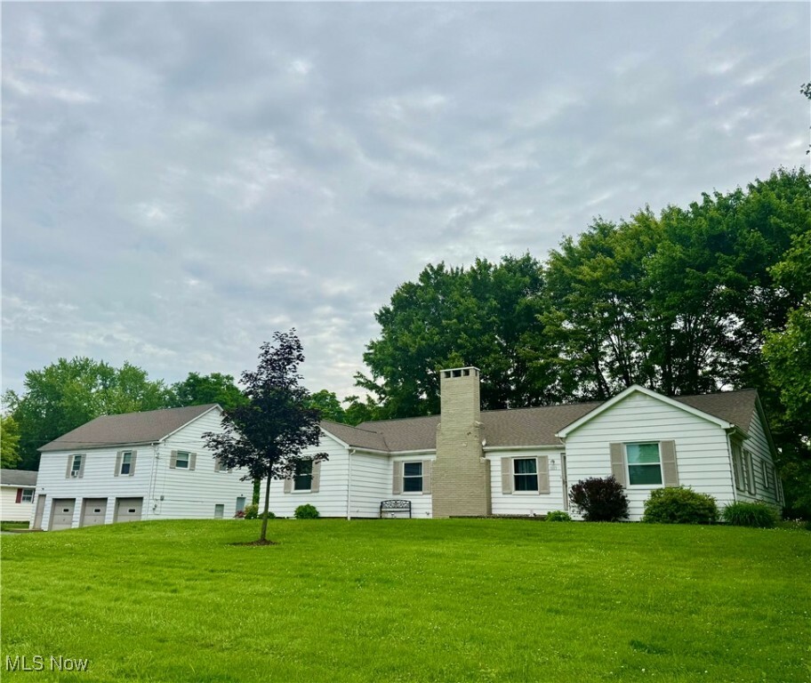 Property Photo:  1803 Stillwagon Road  OH 44484 