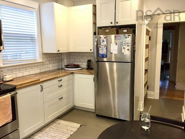 Photo de la propriété: 2031 Kline Street NS B3L 2X4