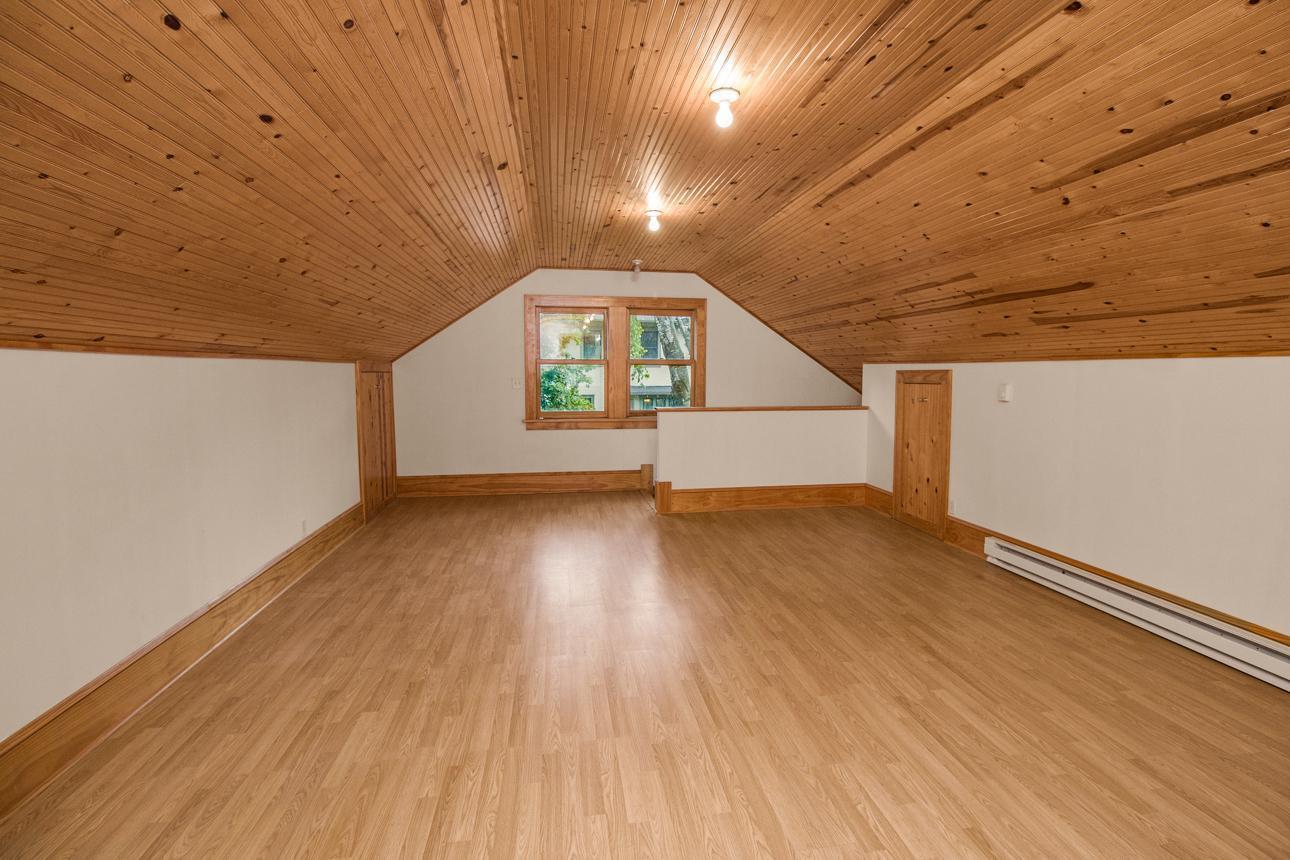 Property Photo: 1327 Fairmount Avenue MN 55105