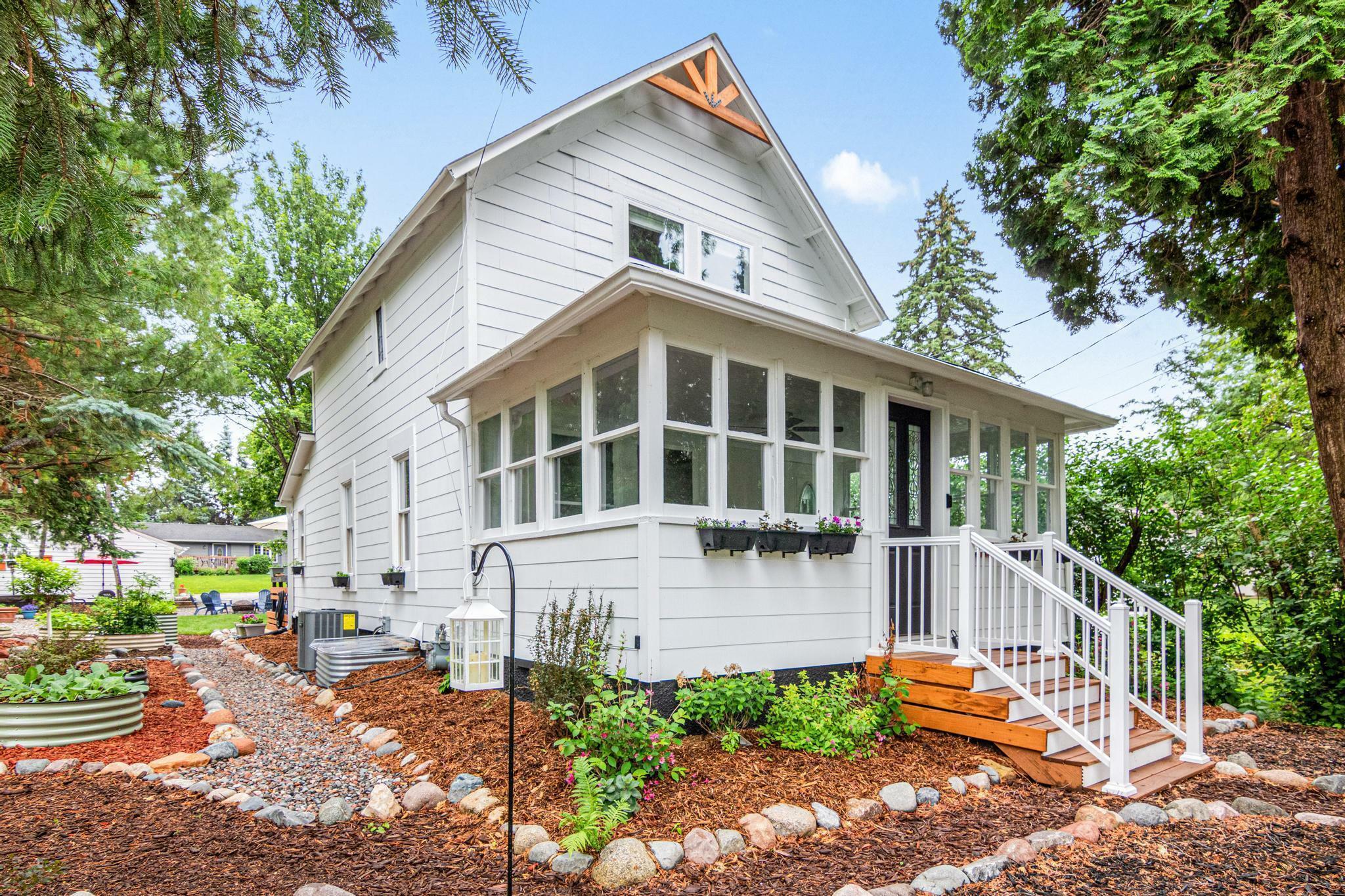 Property Photo: 2168 Centerview Lane MN 55364
