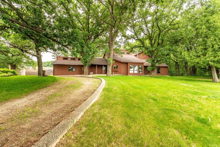 20017 Horseshoe Road NW  Evansville MN 56326 photo