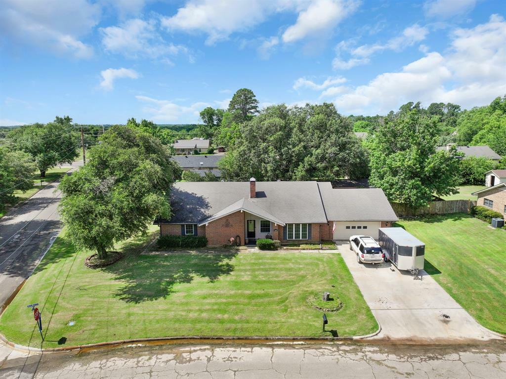 Property Photo: 1440 Live Oak Street TX 75482