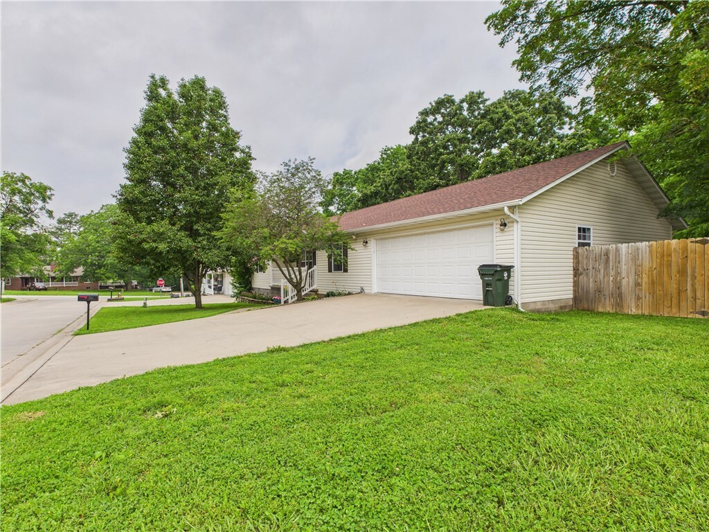 Property Photo: 104 Paradise Cove Lane AR 72616