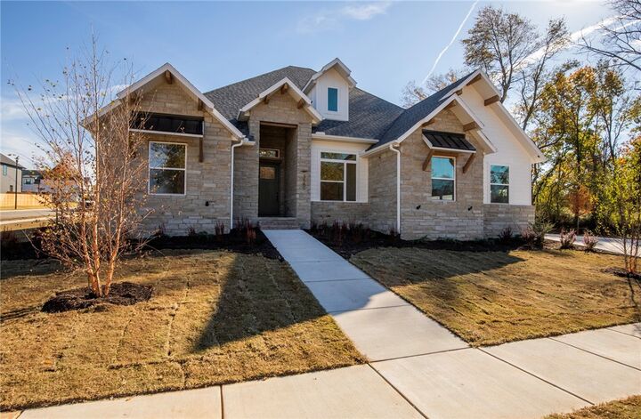 Property Photo: 3560 Bridger Lane AR 72712