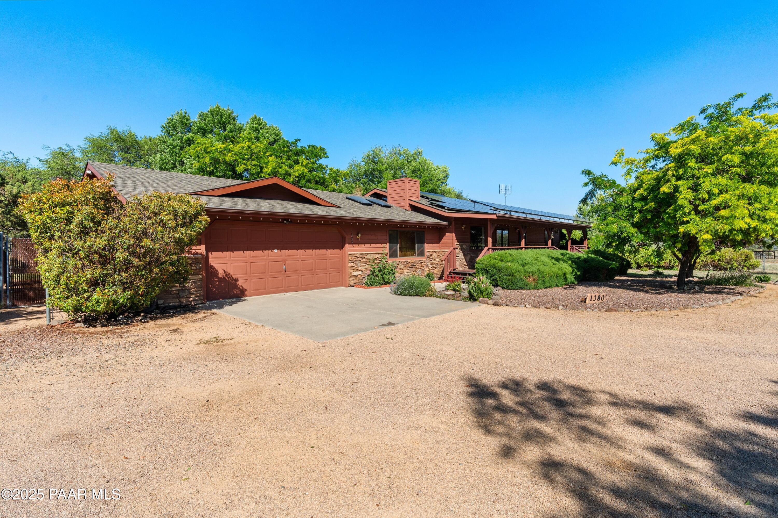 Property Photo: 1380 W Oneal Road AZ 86305