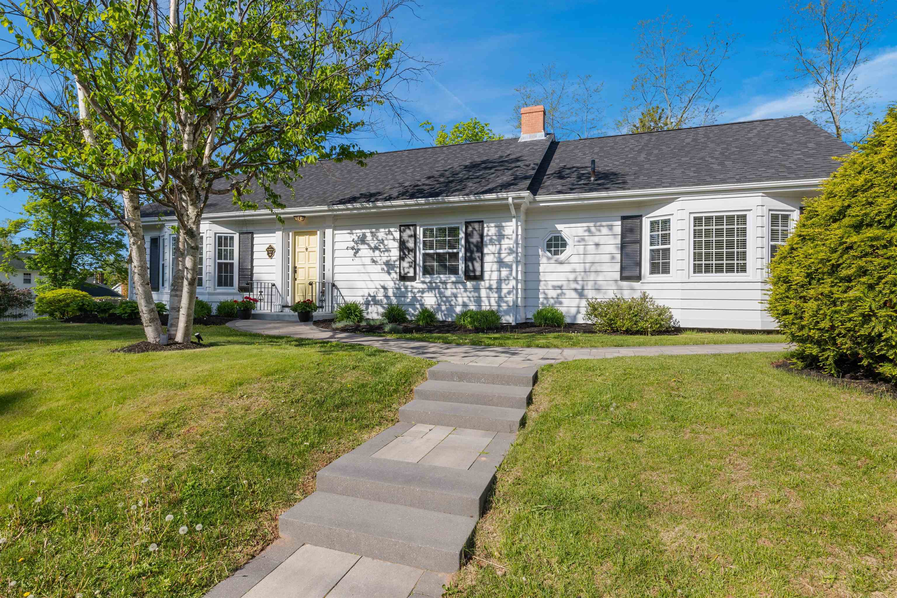 117 North River Road  Charlottetown PE C1A 3K7 photo