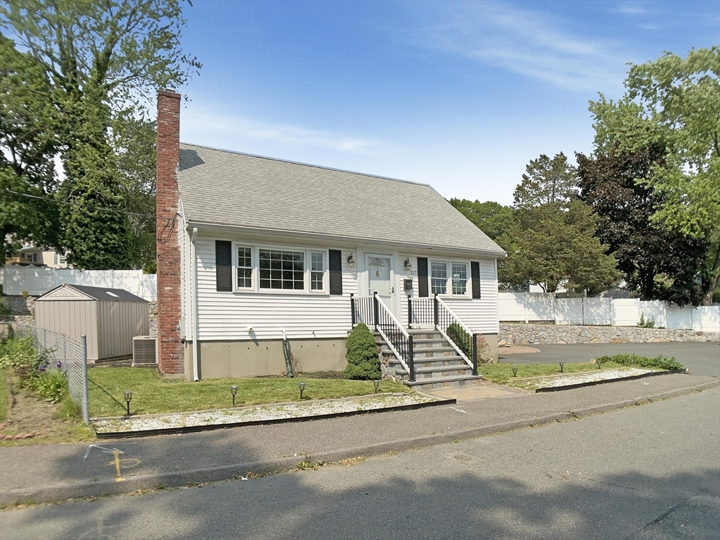 217 Cedar Brook Rd  Lynn MA 01904 photo