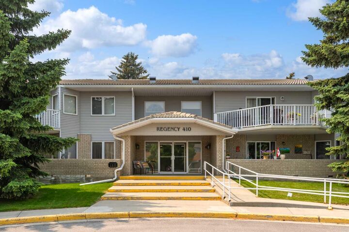 410 7 Street SW 103  High River AB T1V 1B7 photo