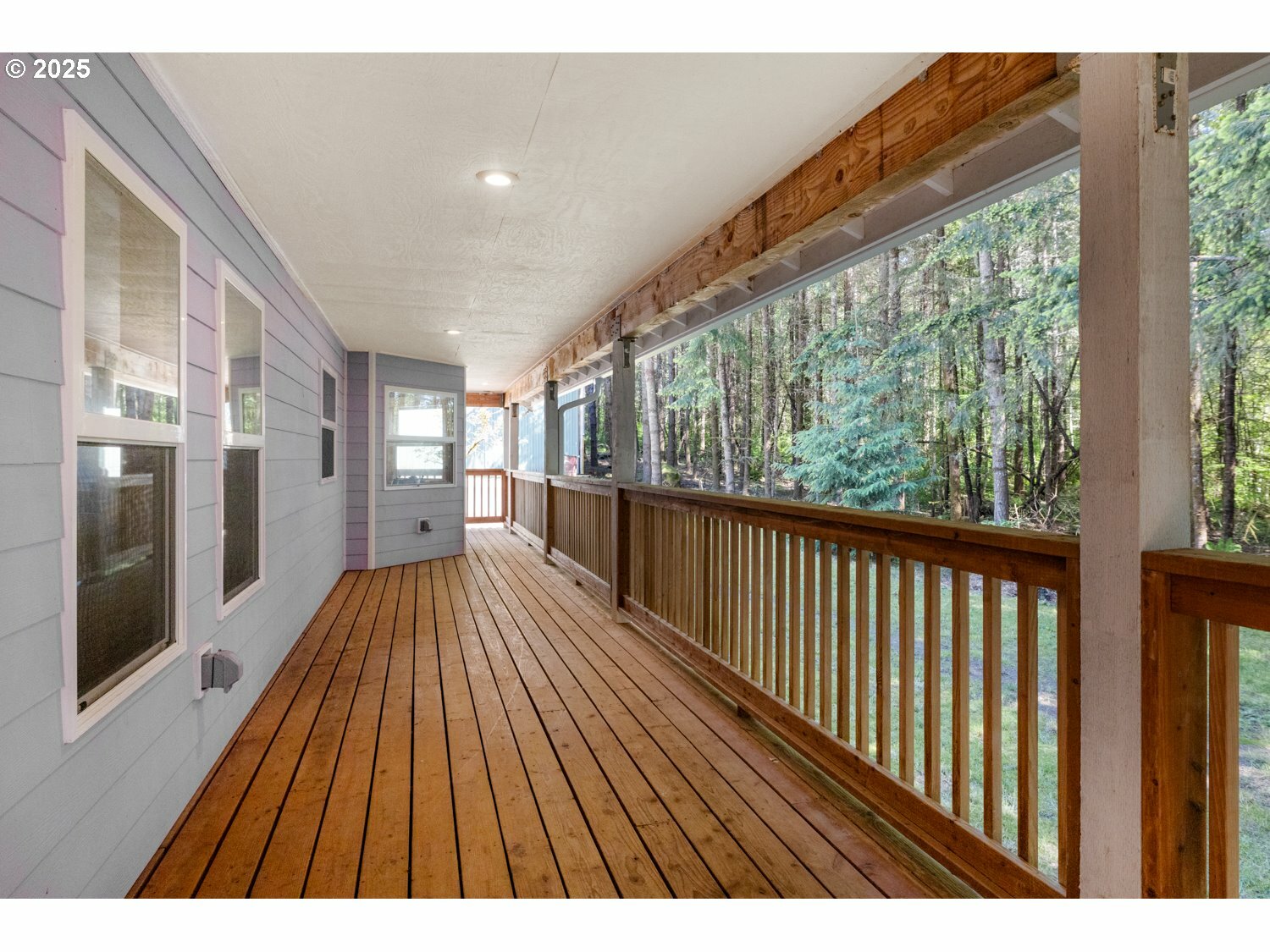 Property Photo: 29380 SE Old Ranch Dr OR 97023
