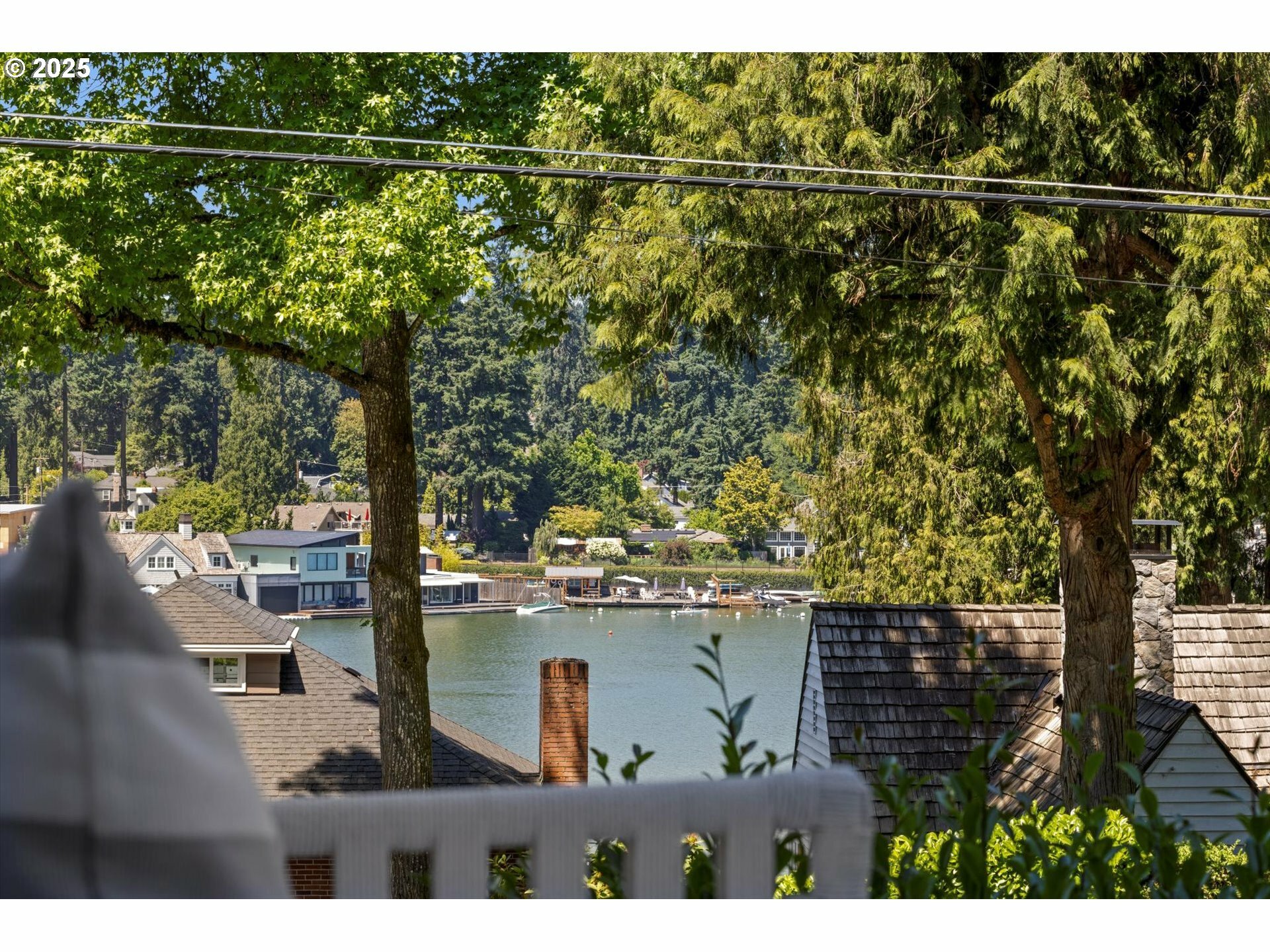 Property Photo:  364 Northshore Rd  OR 97034 