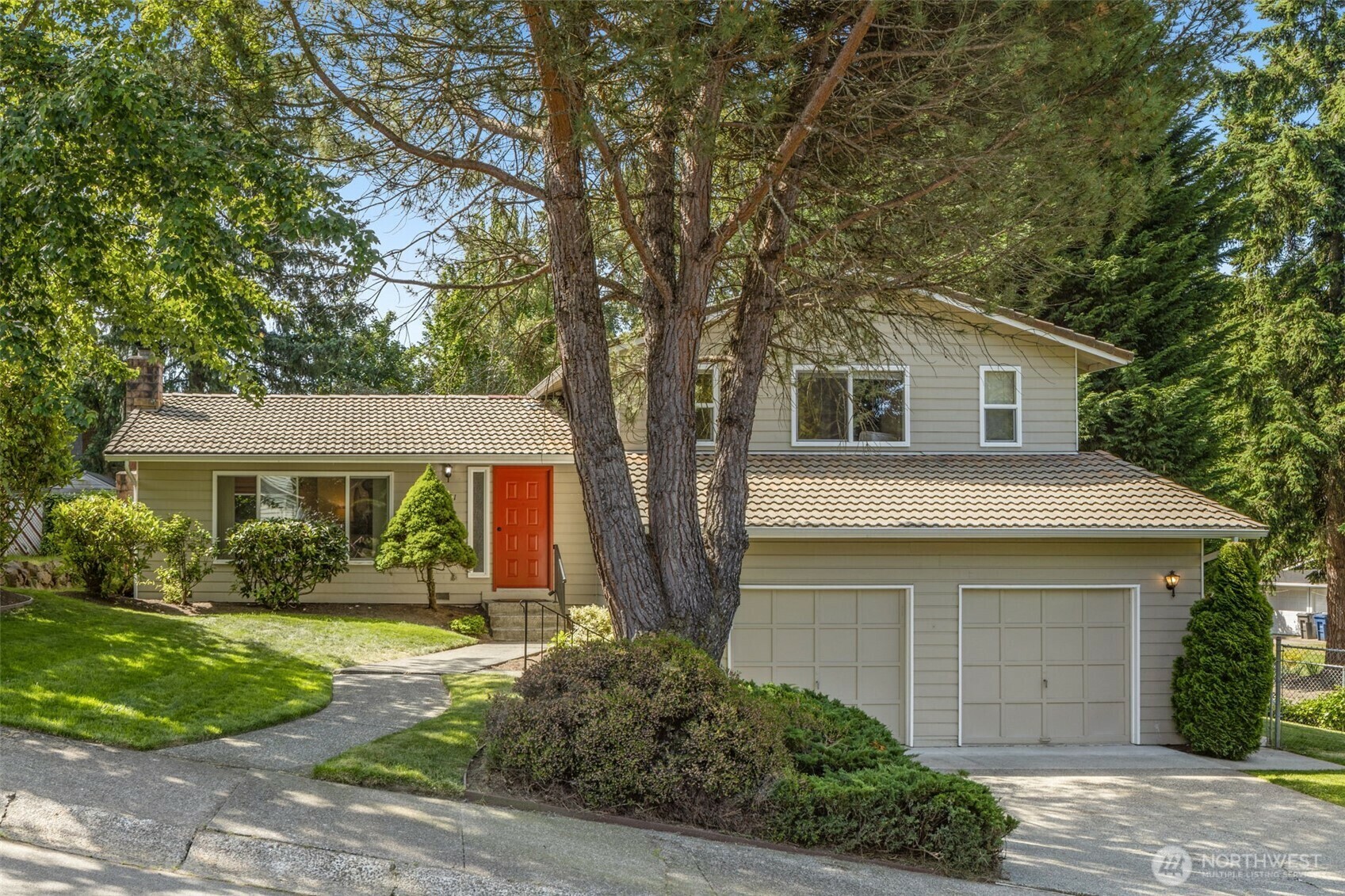 Property Photo: 14521 NE 180th Street WA 98072