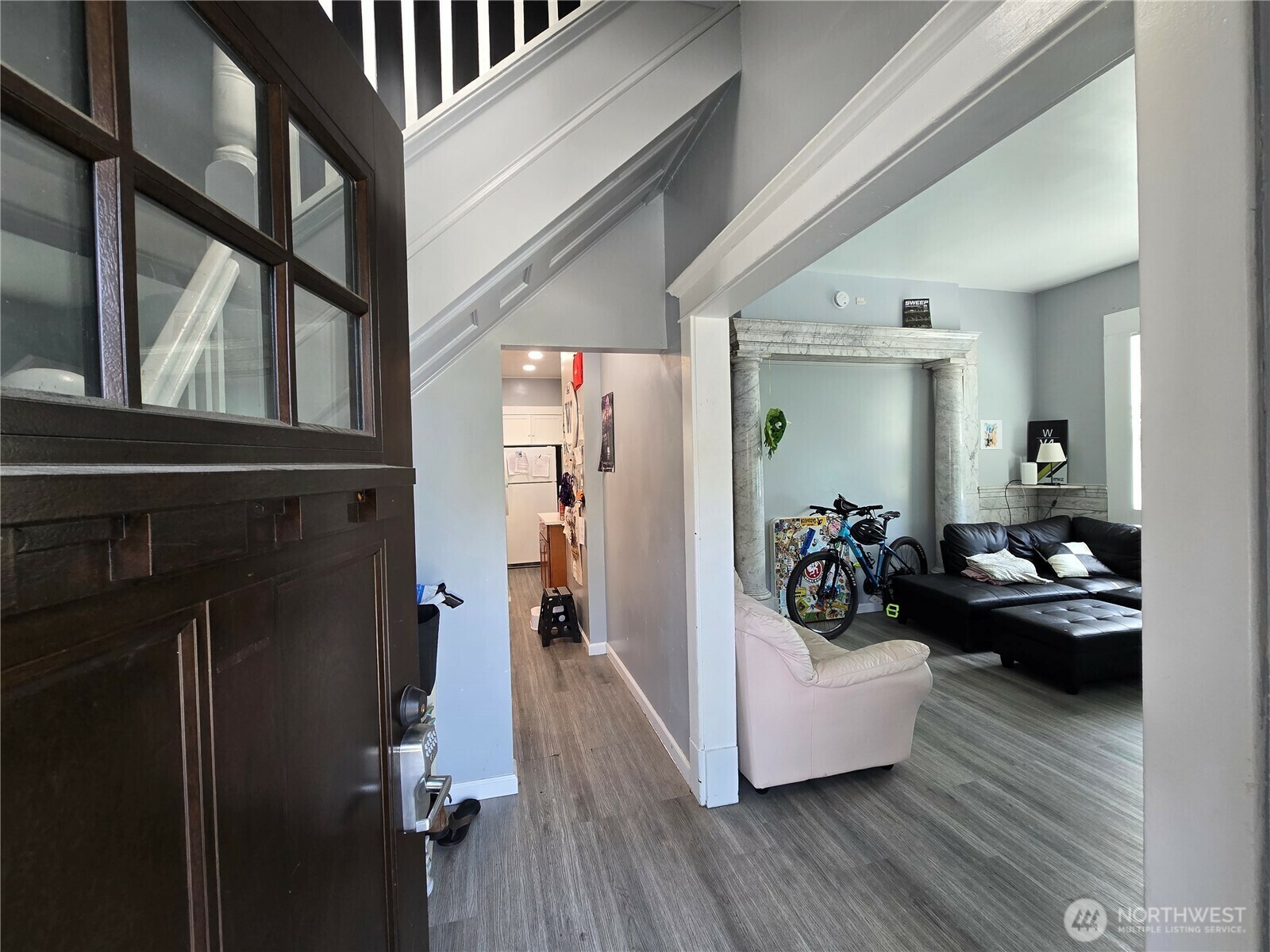 Property Photo: 5742 25th Avenue NE WA 98105