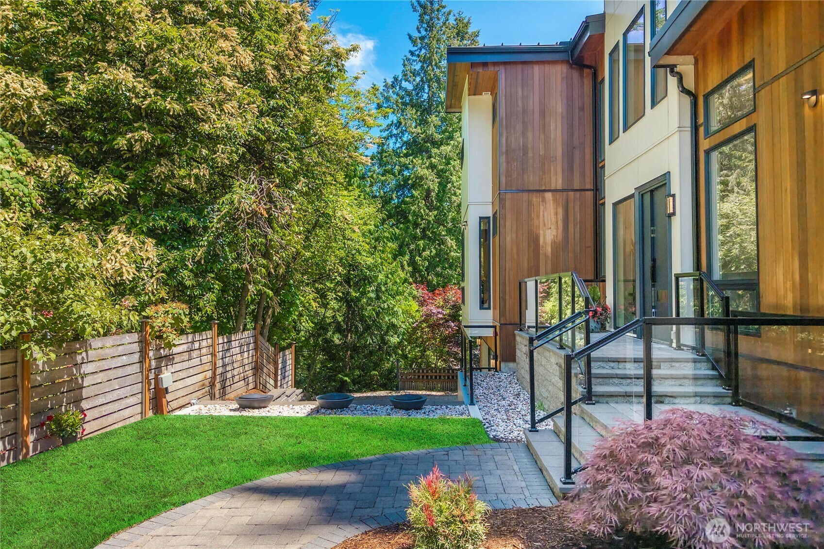 Property Photo: 10823 SE 12th Street WA 98004