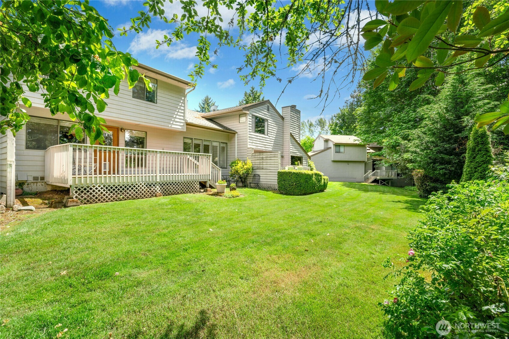 3  143rd Avenue SE  Bellevue WA 98007 photo