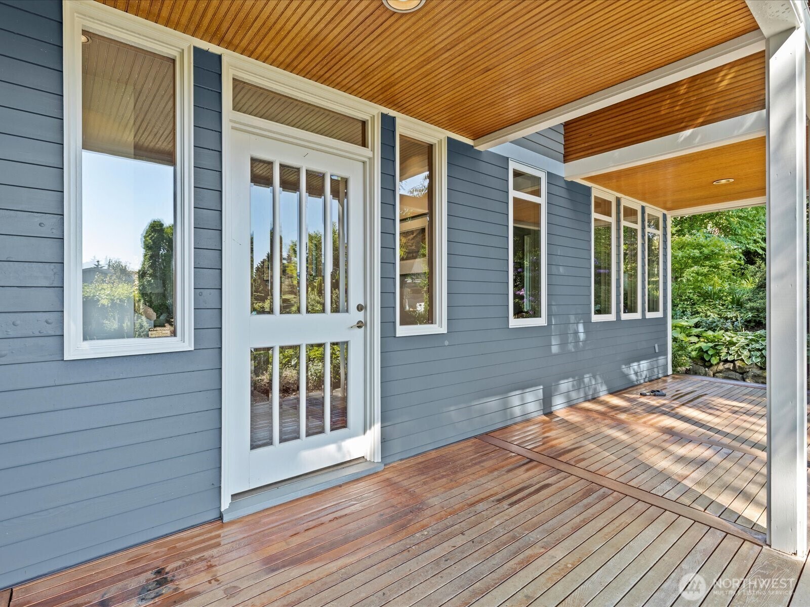 Property Photo: 11231 NE 67th Street WA 98033