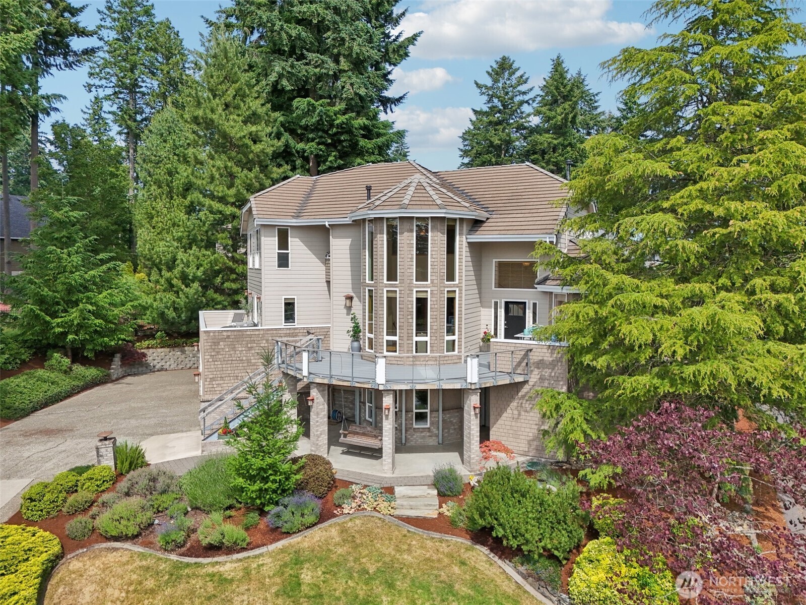 Property Photo:  2505  81st Street NW  WA 98332 