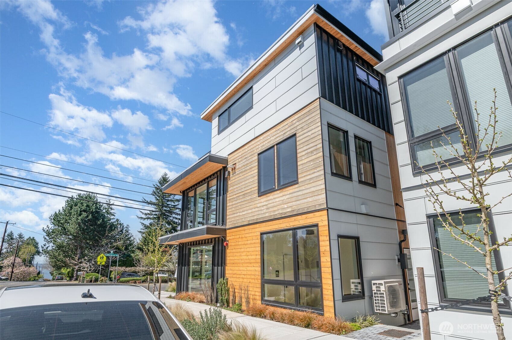Property Photo: 4224 SW 100th Street WA 98126