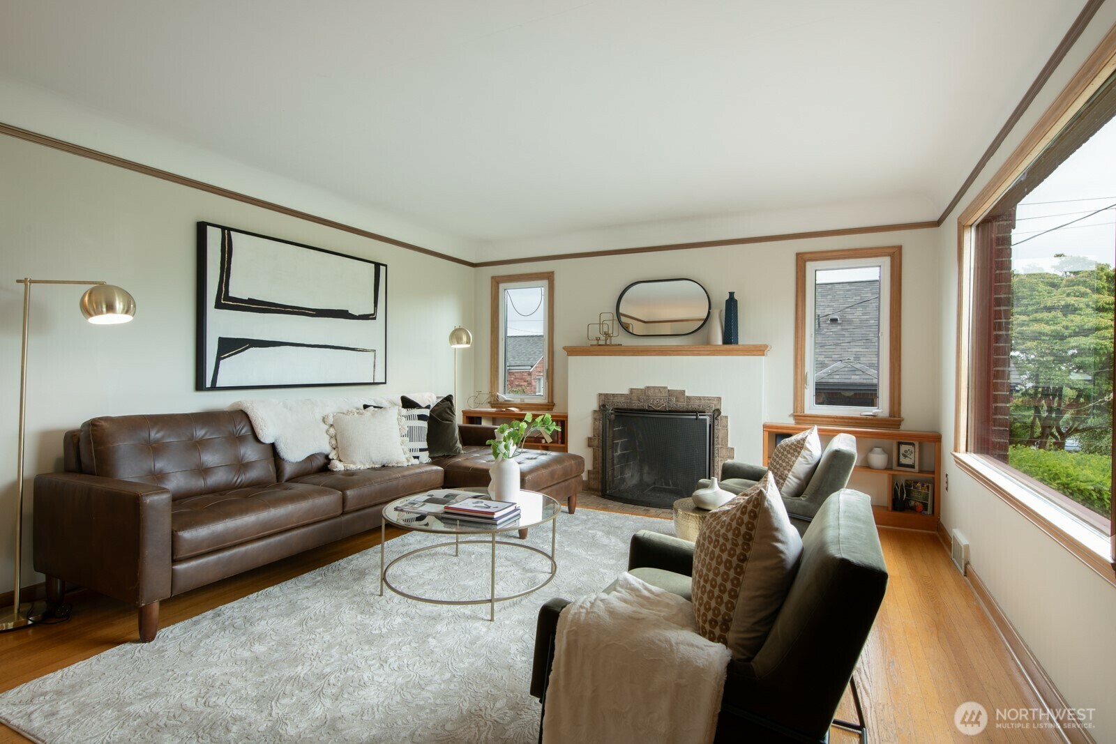Property Photo: 7310 10th Avenue NW WA 98117