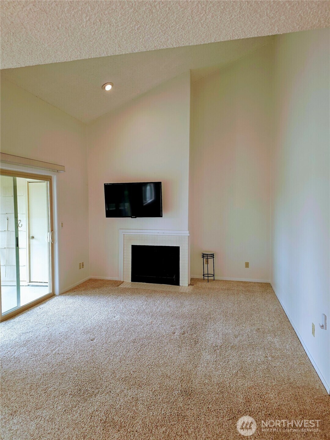 Property Photo: 12840 SE 40th Court B12 WA 98006
