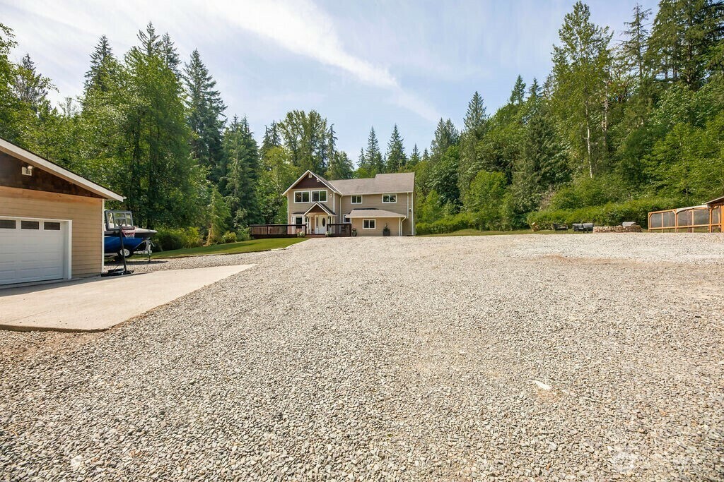 Property Photo: 1600 Connors Road WA 98290