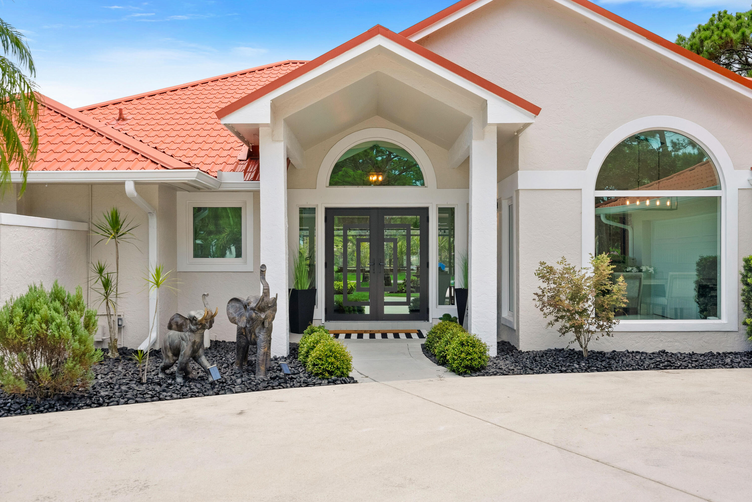 Property Photo: 4902 SW Bimini Circle N FL 34990
