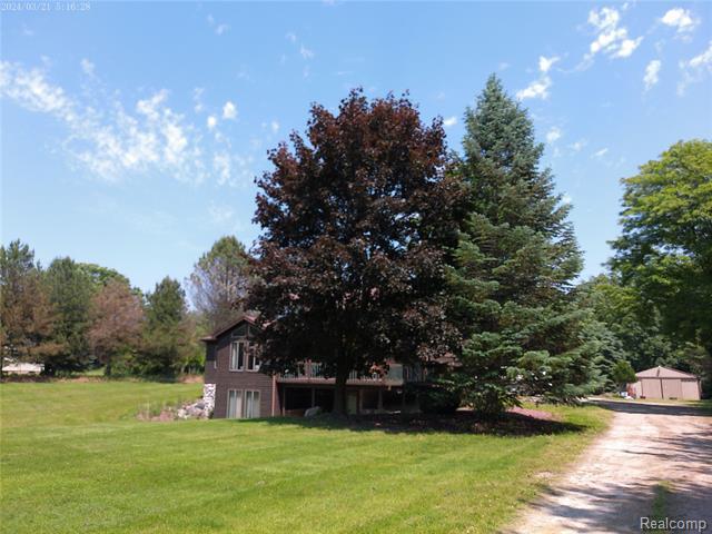 Property Photo: 6140 McGuire Road MI 48430